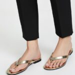 Elegant Golden Color Women’s Slippers, Stylish And Comfortable Flat Sandals