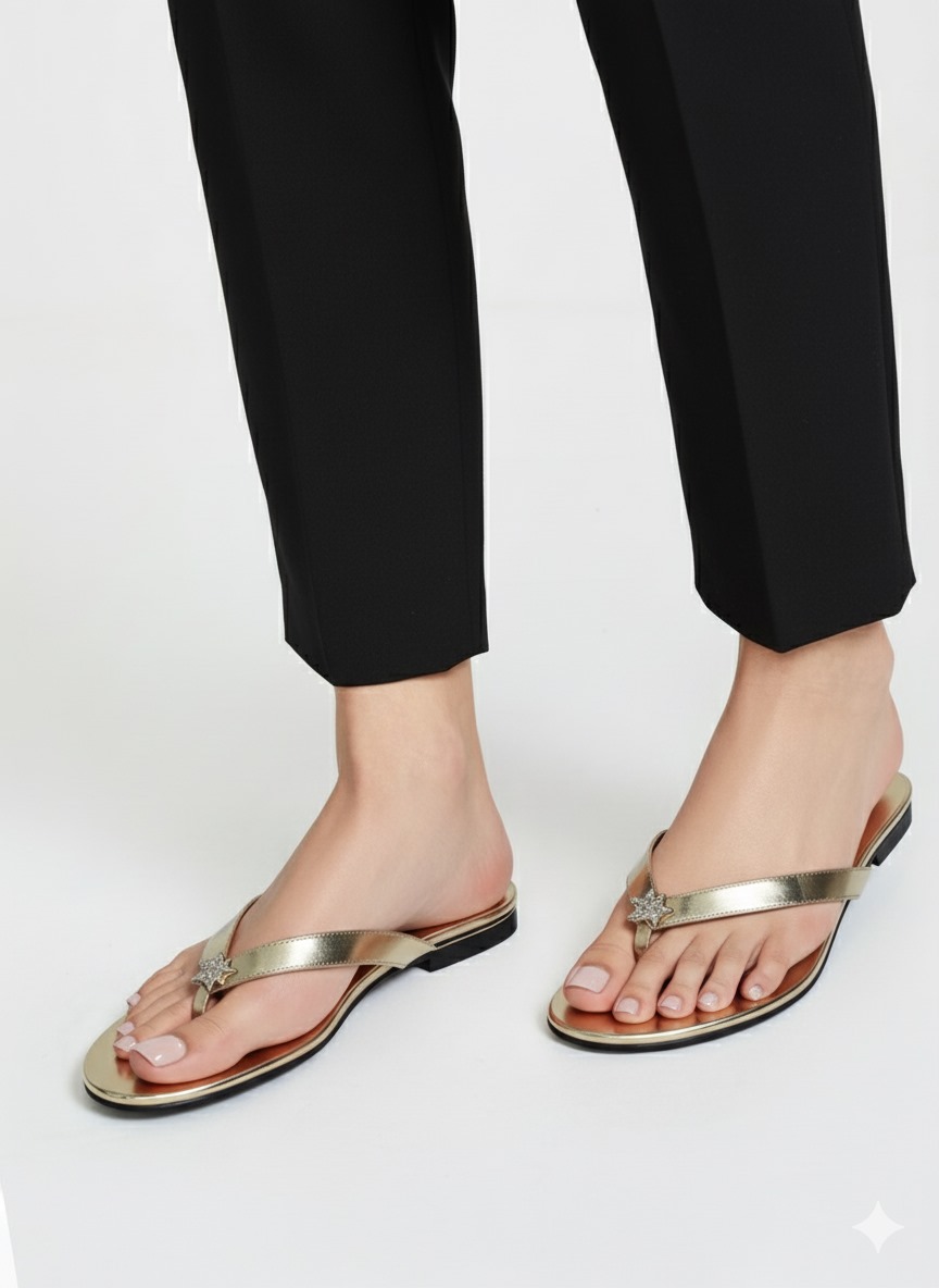 Elegant Golden Color Women’s Slippers, Stylish And Comfortable Flat Sandals