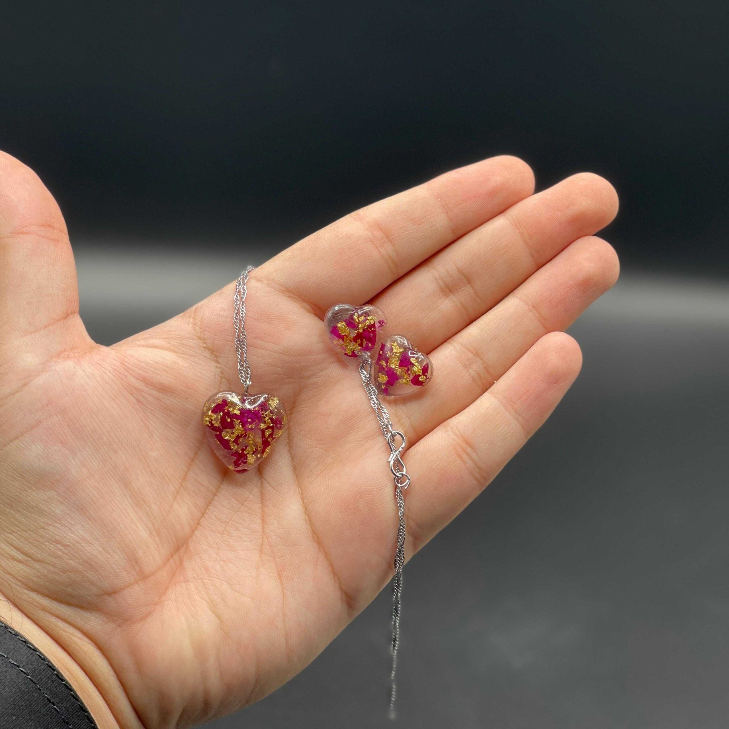 Handmade Heart Resin Jewellery Set With Dried Flowers And Gold Foil