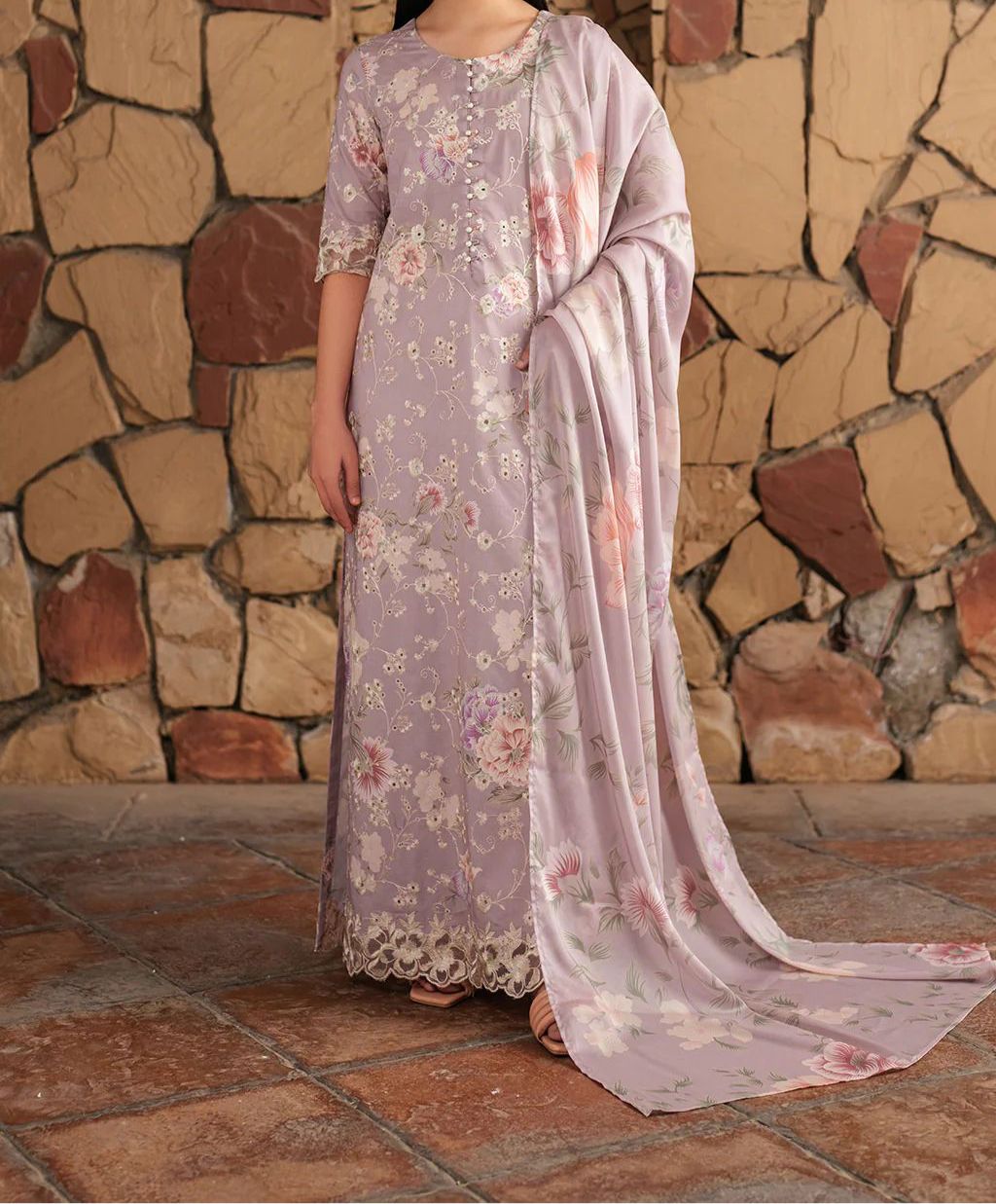 Iznik - Printed Lawn Suit